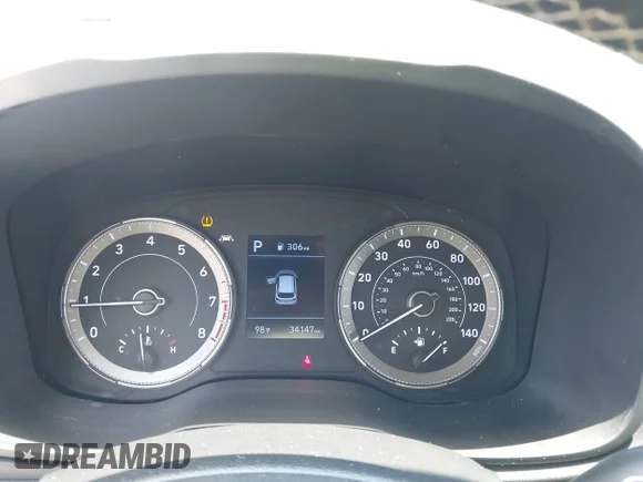 ✅ 2022 Hyundai Venue SEL • VIN: KMHRC8A32NU172418 • Lot: 42193335. Wystawiony na IAAI z przebiegiem 34 147 mil. Bezpłatny archiwum sprzedaży aukcyjnych z USA i szczegółowy raport historii pojazdu na DreamBid. Zdjęcie 7.