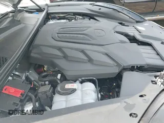 ✅ 2024 Porsche Cayenne • VIN: WP1BA2AY2RDA50635 • Lot: 42177816. Wystawiony na IAAI z przebiegiem 8 070 mil. Bezpłatny archiwum sprzedaży aukcyjnych z USA i szczegółowy raport historii pojazdu na DreamBid. Zdjęcie 25.