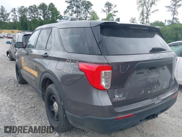 ✅ 2022 Ford Police Interceptor Utility • VIN: 1FM5K8AB8NGB18547 • Лот: 42286864. Опубликован ранее на IAAI с пробегом 30 628 миль. Бесплатный доступ к архиву аукционных продаж из США и подробный отчёт об истории автомобиля на DreamBid. Изображение 3.
