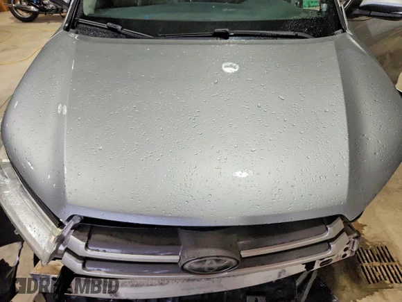 ✅ 2018 Toyota Highlander LE • VIN: 5TDZARFH0JS035819 • Lot: 55209396. Listed on Copart with 130,751 mi. Free auction sales archive from the USA and detailed vehicle history report at DreamBid. Image 12.