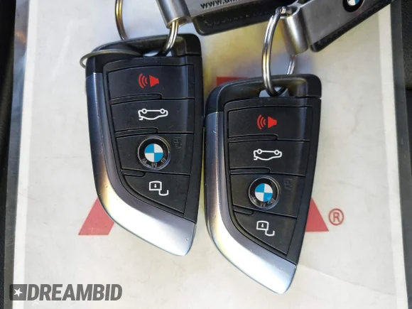 ✅ 2021 BMW 3 Series 330i xDrive • VIN: WBA5R7C0XMFK52130 • Лот: 43589500. Опубліковано раніше на IAAI з пробігом 41 734 миль. Безкоштовний доступ до архіву аукціонних продажів зі США та докладний звіт про історію автомобіля на DreamBid. Зображення 11.