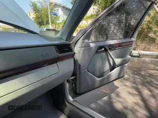 ✅ 1993 Mercedes-Benz 400 E • VIN: WDBEA34E7PB879861 • Lot: 69439435. Wystawiony na Copart z przebiegiem 72 114 mil. Bezpłatny archiwum sprzedaży aukcyjnych z USA i szczegółowy raport historii pojazdu na DreamBid. Zdjęcie 11.