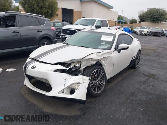 ✅ 2013 Scion FR-S • VIN: JF1ZNAA11D2720946 • Lot: 44047119. Wystawiony na IAAI z przebiegiem 181 323 mil. Bezpłatny archiwum sprzedaży aukcyjnych z USA i szczegółowy raport historii pojazdu na DreamBid. Zdjęcie 2.