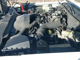 ✅ 1997 Lincoln Town Car Executive • VIN: 1LNLM81W0VY674124 • Lot: 43686065. Listed on IAAI with 128,605 mi. Free auction sales archive from the USA and detailed vehicle history report at DreamBid. Image 12.