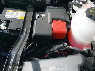 ✅ 2026 Buick Enclave Preferred • VIN: 5GAEVAKS7TJ153020 • Lot: 43631642. Listed on IAAI with 6,634 mi. Free auction sales archive from the USA and detailed vehicle history report at DreamBid. Image 25.