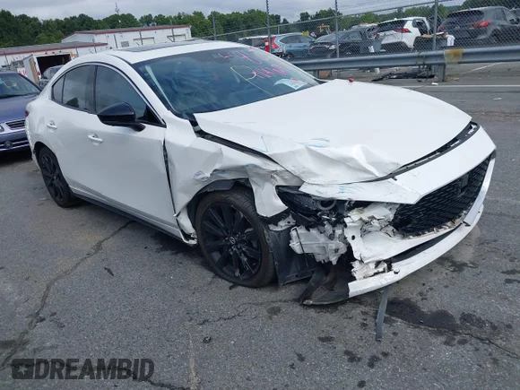 ✅ 2021 Mazda 3 Premium Plus • VIN: 3MZBPBEY5MM214867 • Lot: 43051191. Wystawiony na IAAI z przebiegiem 46 127 mil. Bezpłatny archiwum sprzedaży aukcyjnych z USA i szczegółowy raport historii pojazdu na DreamBid. Zdjęcie 1.
