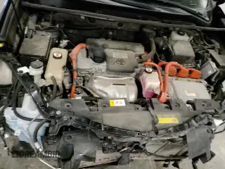 ✅ 2018 Toyota RAV4 Hybrid Limited • VIN: JTMDJREV5JD188273 • Лот: 81726315. Опубликован ранее на Copart с пробегом 140 950 миль. Бесплатный доступ к архиву аукционных продаж из США и подробный отчёт об истории автомобиля на DreamBid. Изображение 17.