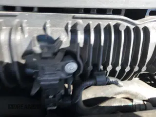 ✅ 2017 MINI Clubman Cooper S • VIN: WMWLU5C33H2G02220 • Lot: 80714445. Listed on Copart with 53,333 mi. Free auction sales archive from the USA and detailed vehicle history report at DreamBid. Image 16.