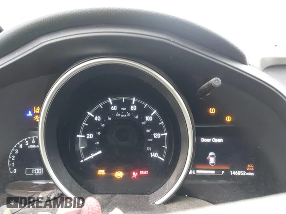 ✅ 2018 Honda Fit EX • VIN: 3HGGK5G82JM712933 • Lot: 44586050. Listed on IAAI with 146,852 mi. Free auction sales archive from the USA and detailed vehicle history report at DreamBid. Image 7.