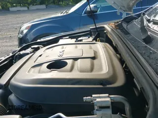 ✅ 2018 Jeep Grand Cherokee Laredo E • VIN: 1C4RJFAG7JC475650 • Lot: 42684762. Wystawiony na IAAI z przebiegiem 129 660 mil. Bezpłatny archiwum sprzedaży aukcyjnych z USA i szczegółowy raport historii pojazdu na DreamBid. Zdjęcie 19.