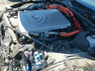 ✅ 2022 Toyota Mirai XLE • VIN: JTDAAAAA1NA006826 • Lot: 42873740. Wystawiony na IAAI z przebiegiem 21 779 mil. Bezpłatny archiwum sprzedaży aukcyjnych z USA i szczegółowy raport historii pojazdu na DreamBid. Zdjęcie 19.