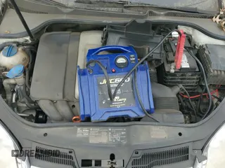 ✅ 2006 Volkswagen Jetta 2.5L • VIN: 3VWRF71KX6M680684 • Лот: 43235252. Опубликован ранее на IAAI с пробегом 145 797 миль. Бесплатный доступ к архиву аукционных продаж из США и подробный отчёт об истории автомобиля на DreamBid. Изображение 12.