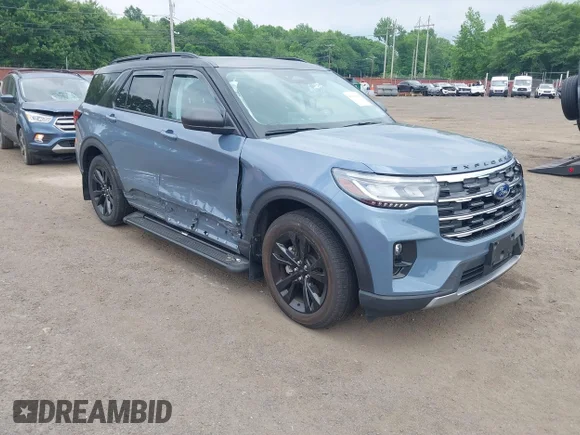 ✅ 2025 Ford Explorer Active • VIN: 1FMUK8DH7SGB20295 • Lot: 45346000. Wystawiony na IAAI z przebiegiem Nie podano. Bezpłatny archiwum sprzedaży aukcyjnych z USA i szczegółowy raport historii pojazdu na DreamBid. Zdjęcie 1.