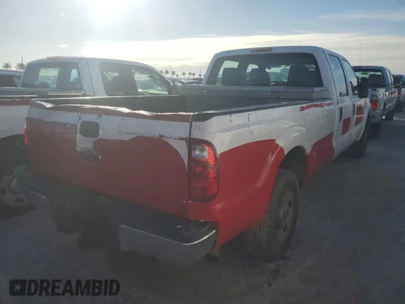 ✅ 2016 Ford F-250 XL • VIN: 1FT7W2A65GEA23489 • Lot: 77766054. Wystawiony na Copart z przebiegiem Nie podano. Bezpłatny archiwum sprzedaży aukcyjnych z USA i szczegółowy raport historii pojazdu na DreamBid. Zdjęcie 3.