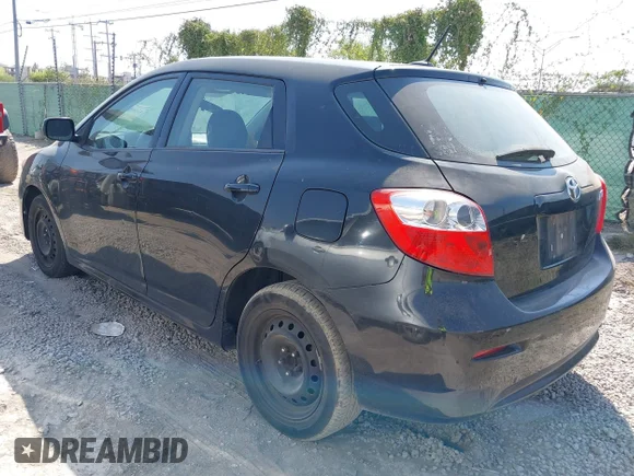 ✅ 2011 Toyota Matrix • VIN: 2T1KU4EE8BC696074 • Lot: 42985779. Wystawiony na IAAI z przebiegiem 187 926 mil. Bezpłatny archiwum sprzedaży aukcyjnych z USA i szczegółowy raport historii pojazdu na DreamBid. Zdjęcie 3.