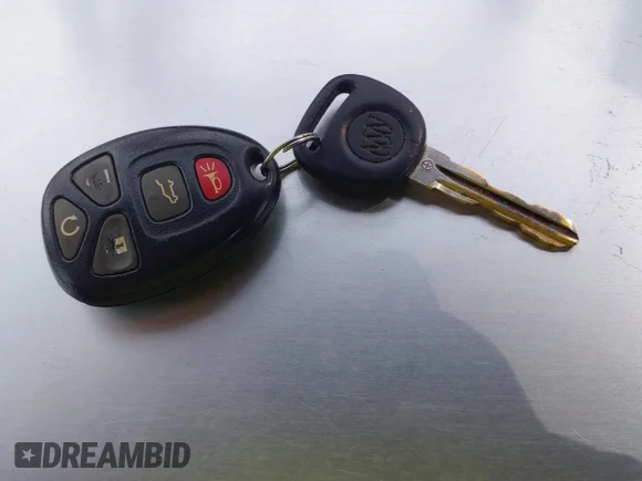✅ 2011 Buick Enclave CX • VIN: 5GAKVAED9BJ139599 • Лот: 41486103. Опубліковано раніше на IAAI з пробігом 220 073 миль. Безкоштовний доступ до архіву аукціонних продажів зі США та докладний звіт про історію автомобіля на DreamBid. Зображення 11.