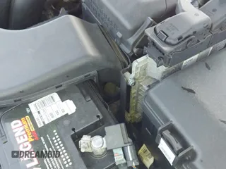 ✅ 2017 Hyundai Sonata SE • VIN: 5NPE24AF8HH577111 • Lot: 43372290. Listed on IAAI with 94,581 mi. Free auction sales archive from the USA and detailed vehicle history report at DreamBid. Image 20.