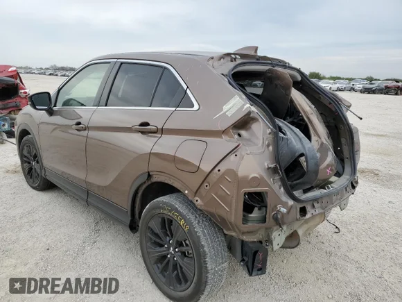 ✅ 2020 Mitsubishi Eclipse Cross LE • VIN: JA4AS4AA7LZ018969 • Лот: 60801912. Опубликован ранее на Copart с пробегом 19 475 миль. Бесплатный доступ к архиву аукционных продаж из США и подробный отчёт об истории автомобиля на DreamBid. Изображение 3.
