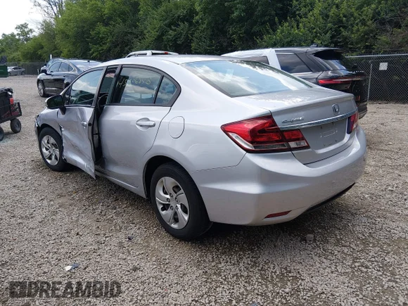 ✅ 2015 Honda Civic LX • VIN: 19XFB2F55FE061816 • Lot: 45506850. Wystawiony na IAAI z przebiegiem 124 095 mil. Bezpłatny archiwum sprzedaży aukcyjnych z USA i szczegółowy raport historii pojazdu na DreamBid. Zdjęcie 3.