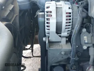 2008 Chevrolet Silverado 1500 1LT z VIN 3GCEC13J48G118065, wystawiony jako IAAI lot #42251569 z przebiegiem 297 165 mil mil oraz . Historia ofert i sprzedaży dostępna na DreamBid. Obrazek 19.