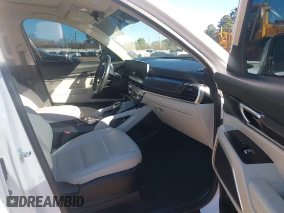 ✅ 2023 Kia Telluride S • VIN: 5XYP6DGC4PG384549 • Лот: 41141392. Опубліковано раніше на IAAI з пробігом 43 916 миль. Безкоштовний доступ до архіву аукціонних продажів зі США та докладний звіт про історію автомобіля на DreamBid. Зображення 5.