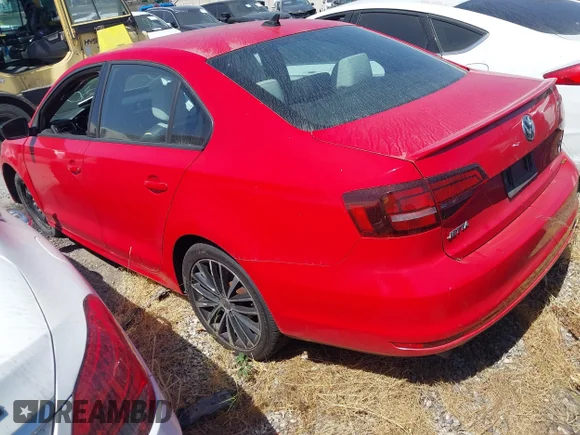 ✅ 2017 Volkswagen Jetta Sport • VIN: 3VWD17AJ3HM394484 • Lot: 45412912. Wystawiony na IAAI z przebiegiem 64 824 mil. Bezpłatny archiwum sprzedaży aukcyjnych z USA i szczegółowy raport historii pojazdu na DreamBid. Zdjęcie 3.