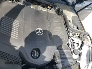 ✅ 2022 Mercedes-Benz E 450 • VIN: W1KZH6AB5NB073188 • Lot: 64193315. Wystawiony na Copart z przebiegiem 25 891 mil. Bezpłatny archiwum sprzedaży aukcyjnych z USA i szczegółowy raport historii pojazdu na DreamBid. Zdjęcie 16.