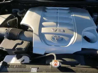 ✅ 2020 Toyota Land Cruiser • VIN: JTMCY7AJ4L4088909 • Lot: 42312505. Listed on Copart with 32,665 mi. Free auction sales archive from the USA and detailed vehicle history report at DreamBid. Image 15.