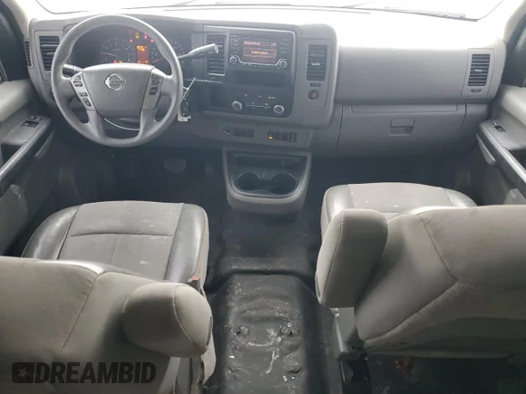 ✅ 2018 Nissan NV Cargo SV • VIN: 1N6BF0KM6JN817885 • Lot: 88694615. Wystawiony na Copart z przebiegiem 51 456 mil. Bezpłatny archiwum sprzedaży aukcyjnych z USA i szczegółowy raport historii pojazdu na DreamBid. Zdjęcie 8.
