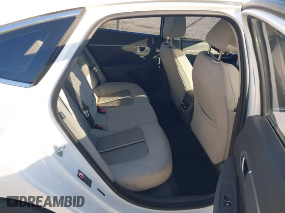 ✅ 2021 Hyundai Sonata SEL • VIN: 5NPEF4JA1MH078377 • Lot: 44626427. Wystawiony na IAAI z przebiegiem 105 552 mil. Bezpłatny archiwum sprzedaży aukcyjnych z USA i szczegółowy raport historii pojazdu na DreamBid. Zdjęcie 8.