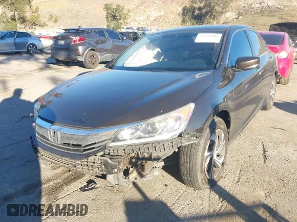 ✅ 2017 Honda Accord LX • VIN: 1HGCR2F30HA254332 • Лот: 43786187. Опубликован ранее на IAAI с пробегом 66 484 миль. Бесплатный доступ к архиву аукционных продаж из США и подробный отчёт об истории автомобиля на DreamBid. Изображение 2.