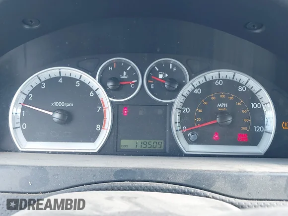 ✅ 2009 Chevrolet Aveo 1LT • VIN: KL1TD56EX9B367370 • Лот: 41820197. Опубліковано раніше на IAAI з пробігом 119 509 миль. Безкоштовний доступ до архіву аукціонних продажів зі США та докладний звіт про історію автомобіля на DreamBid. Зображення 7.