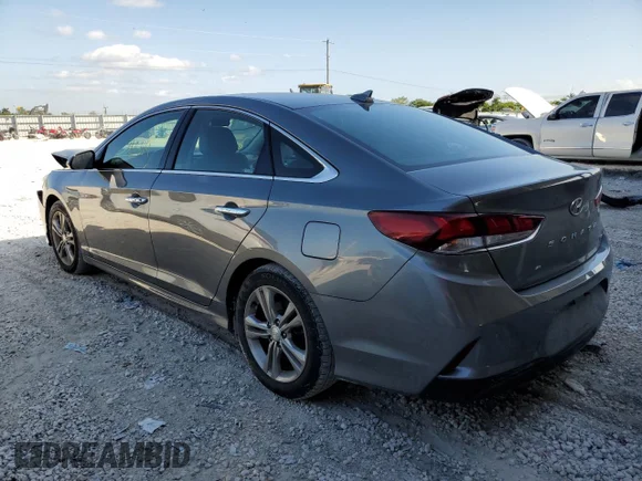 ✅ 2018 Hyundai Sonata Limited • VIN: 5NPE34AF3JH635421 • Lot: 71966622. Wystawiony na Copart z przebiegiem 71 569 mil. Bezpłatny archiwum sprzedaży aukcyjnych z USA i szczegółowy raport historii pojazdu na DreamBid. Zdjęcie 2.