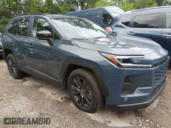 ✅ 2026 Toyota RAV4 XLE Premium • VIN: 2T36CRAV2TC000860 • Lot: 45476986. Wystawiony na IAAI z przebiegiem 8 289 mil. Bezpłatny archiwum sprzedaży aukcyjnych z USA i szczegółowy raport historii pojazdu na DreamBid. Zdjęcie 1.