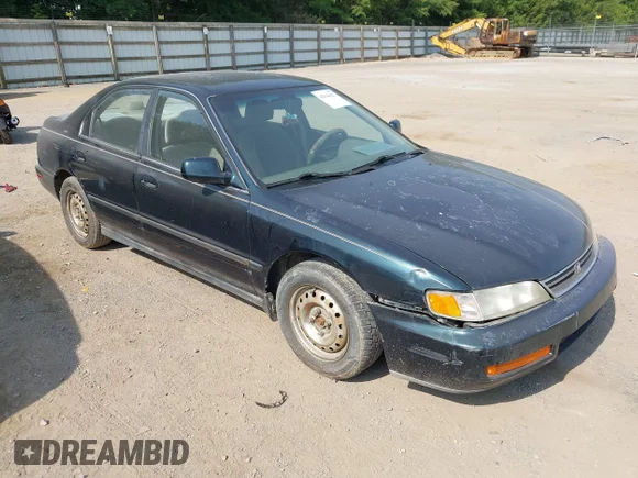 ✅ 1997 Honda Accord LX • VIN: 1HGCE6647VA022950 • Lot: 42544823. Listed on IAAI with 269,804 mi. Free auction sales archive from the USA and detailed vehicle history report at DreamBid. Image 1.