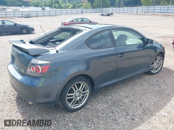 ✅ 2010 Scion tC • VIN: JTKDE3B71A0307038 • Lot: 39720503. Wystawiony na IAAI z przebiegiem 133 853 mil. Bezpłatny archiwum sprzedaży aukcyjnych z USA i szczegółowy raport historii pojazdu na DreamBid. Zdjęcie 4.