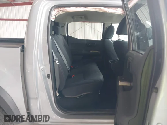 ✅ 2021 Toyota Tacoma TRD Pro • VIN: 5TFCZ5AN9MX278967 • Lot: 44733522. Wystawiony na IAAI z przebiegiem 134 158 mil. Bezpłatny archiwum sprzedaży aukcyjnych z USA i szczegółowy raport historii pojazdu na DreamBid. Zdjęcie 8.