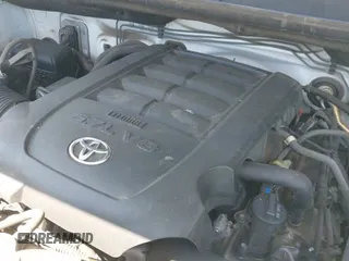 ✅ 2014 Toyota Tundra Platinum • VIN: 5TFAW5F13EX360930 • Lot: 43083479. Listed on IAAI with 241,245 mi. Free auction sales archive from the USA and detailed vehicle history report at DreamBid. Image 19.