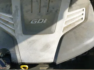 2015 Hyundai Santa Fe Limited with VIN KM8SR4HF2FU100550, listed as a IAAI auction lot 42187863 with 223,695 mi miles and . Bid and sale history available at DreamBid. Image 12.