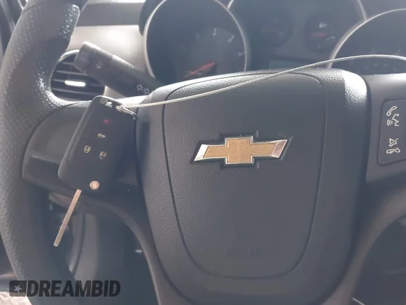 ✅ 2011 Chevrolet Cruze LS • VIN: 1G1PC5SH8B7123053 • Лот: 44993489. Опубликован ранее на IAAI с пробегом 179 574 миль. Бесплатный доступ к архиву аукционных продаж из США и подробный отчёт об истории автомобиля на DreamBid. Изображение 11.
