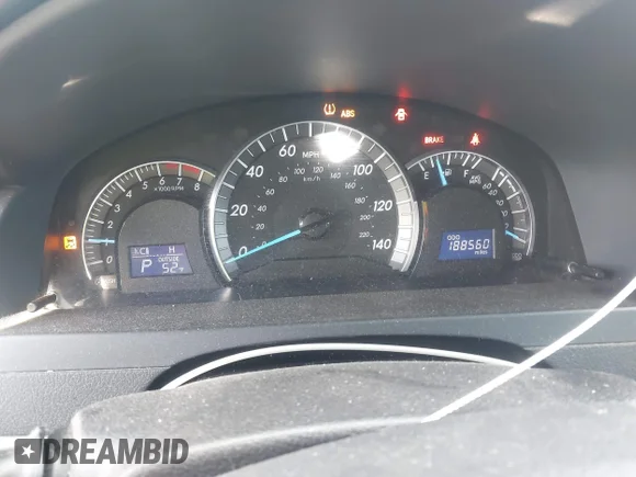✅ 2014 Toyota Camry SE Sport • VIN: 4T1BF1FK9EU347876 • Lot: 44102504. Wystawiony na IAAI z przebiegiem 188 560 mil. Bezpłatny archiwum sprzedaży aukcyjnych z USA i szczegółowy raport historii pojazdu na DreamBid. Zdjęcie 7.