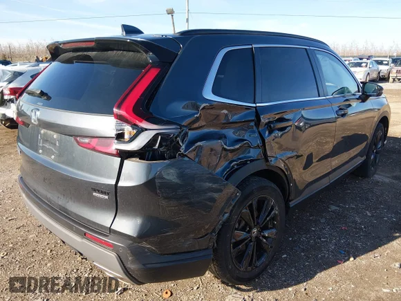 ✅ 2023 Honda CR-V Sport Touring • VIN: 7FARS6H93PE010366 • Lot: 44679379. Listed on IAAI with 34,157 mi. Free auction sales archive from the USA and detailed vehicle history report at DreamBid. Image 4.