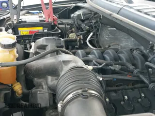 ✅ 2016 Ford F-150 XLT • VIN: 1FTEW1EF9GKF92004 • Lot: 43530462. Wystawiony na IAAI z przebiegiem 162 473 mil. Bezpłatny archiwum sprzedaży aukcyjnych z USA i szczegółowy raport historii pojazdu na DreamBid. Zdjęcie 19.