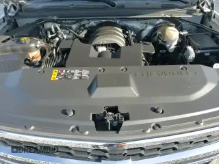 ✅ 2018 Chevrolet Tahoe LS • VIN: 1GNSCAKC5JR154611 • Lot: 92096535. Wystawiony na Copart z przebiegiem 143 398 mil. Bezpłatny archiwum sprzedaży aukcyjnych z USA i szczegółowy raport historii pojazdu na DreamBid. Zdjęcie 14.