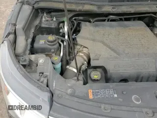 ✅ 2018 Ford Explorer Platinum • VIN: 1FM5K8HT0JGA40158 • Lot: 56282075. Wystawiony na Copart z przebiegiem 109 769 mil. Bezpłatny archiwum sprzedaży aukcyjnych z USA i szczegółowy raport historii pojazdu na DreamBid. Zdjęcie 15.