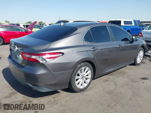 ✅ 2019 Toyota Camry SE • VIN: 4T1B11HK4KU267828 • Lot: 45508941. Wystawiony na IAAI z przebiegiem 148 313 mil. Bezpłatny archiwum sprzedaży aukcyjnych z USA i szczegółowy raport historii pojazdu na DreamBid. Zdjęcie 4.