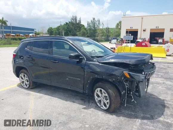 ✅ 2024 Jeep Compass Latitude • VIN: 3C4NJDBN0RT110176 • Lot: 45460101. Listed on IAAI with 39,245 mi. Free auction sales archive from the USA and detailed vehicle history report at DreamBid. Image 1.