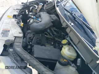 ✅ 2019 Ford Transit • VIN: 1FDBF8ZM5KKA87084 • Lot: 43091052. Listed on IAAI with 114,596 mi. Free auction sales archive from the USA and detailed vehicle history report at DreamBid. Image 20.