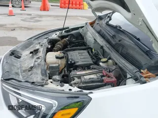 ✅ 2017 Buick Encore Premium • VIN: KL4CJHSB1HB141192 • Lot: 41904972. Wystawiony na IAAI z przebiegiem 81 954 mil. Bezpłatny archiwum sprzedaży aukcyjnych z USA i szczegółowy raport historii pojazdu na DreamBid. Zdjęcie 21.