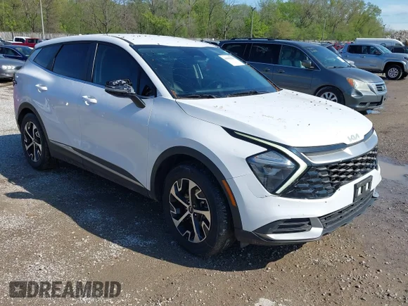 ✅ 2023 Kia Sportage EX • VIN: 5XYK33AF1PG061186 • Lot: 44940394. Wystawiony na IAAI z przebiegiem 97 528 mil. Bezpłatny archiwum sprzedaży aukcyjnych z USA i szczegółowy raport historii pojazdu na DreamBid. Zdjęcie 1.